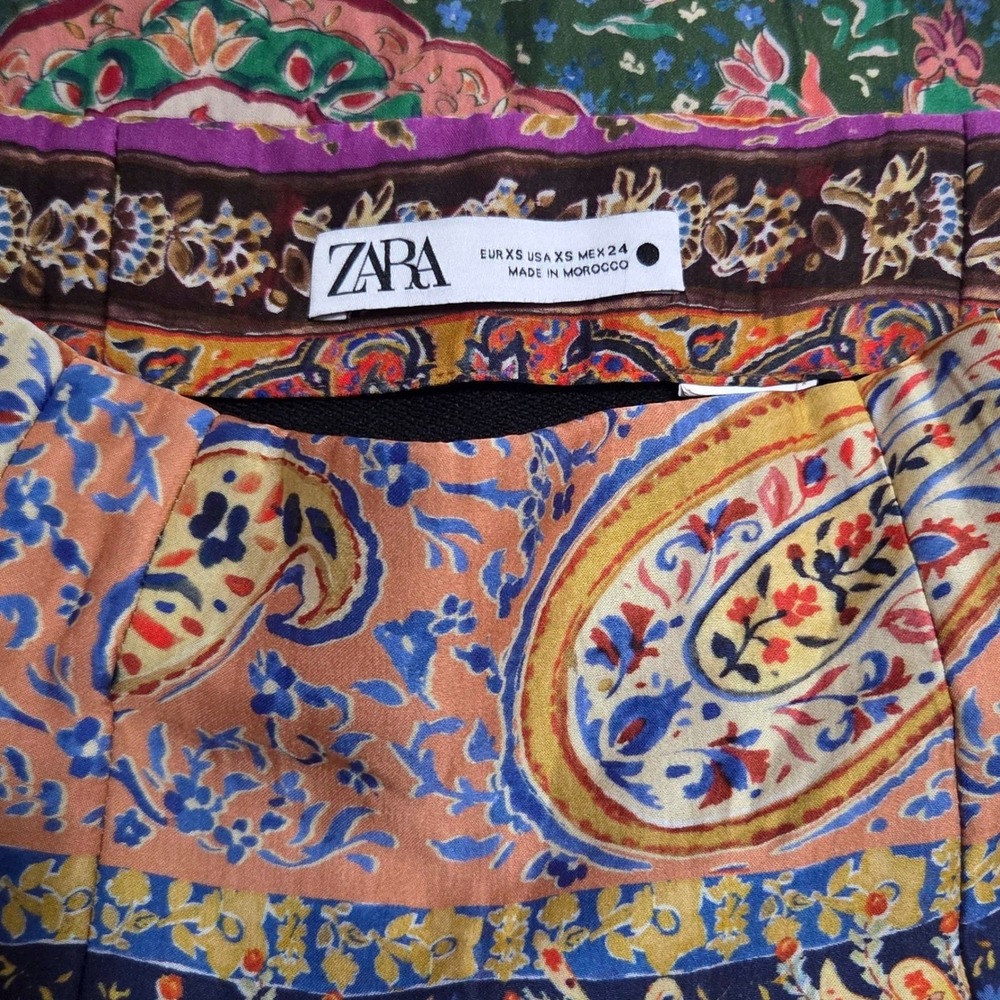 ZARA Boho Paisley Print Pleated Mini Skirt‎ Womens XS - Picture 3 of 8